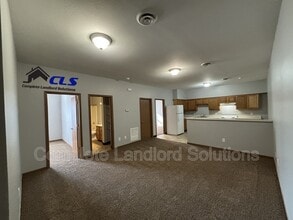 Building Photo - 1400 North Ave