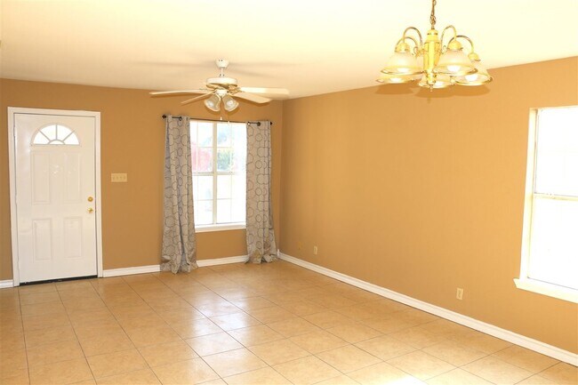 Building Photo - 3272 St Kathryn Loop