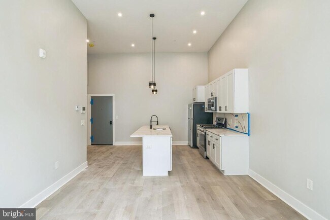 Building Photo - 1243 N 26th St