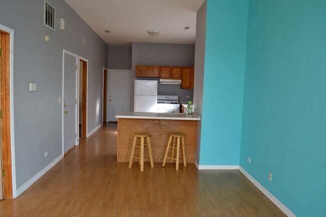 Foto del edificio - 3443 S Union Ave