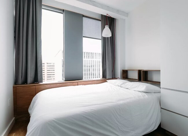 Foto del edificio - 2221 S Clark St