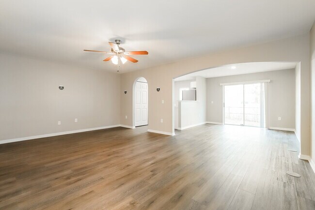 Foto del edificio - 9852 Ashburn Lake Dr