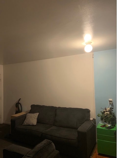 Building Photo - 156 Chestnut St