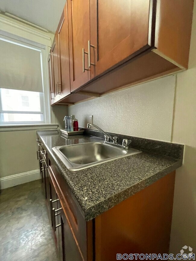 Building Photo - 1179 Boylston St