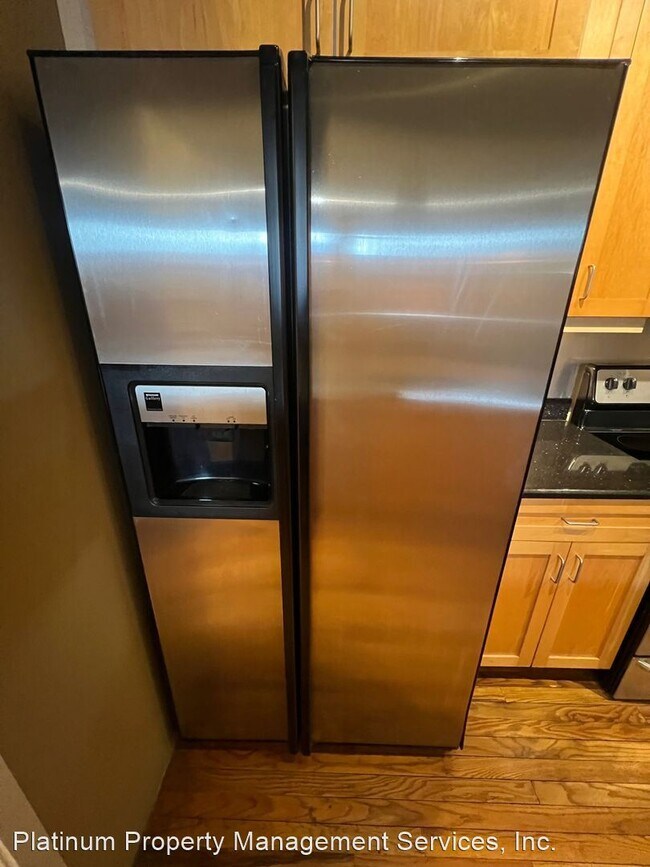 Foto del edificio - 2 br, 2 bath House - 3235 Roswell Rd -Unit...