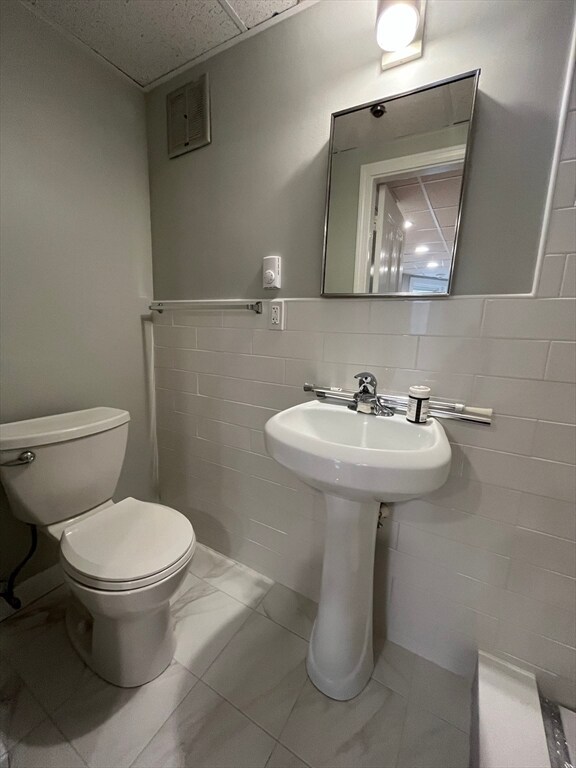 Foto del edificio - 301 Newbury St