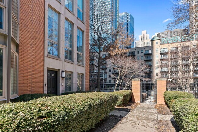 Foto del edificio - 424 E North Water St