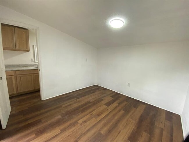 Foto del edificio - 14131 NW 3rd Ave
