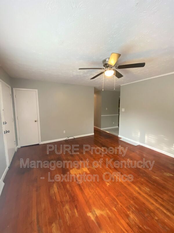 Building Photo - 3485 King Arthur Dr