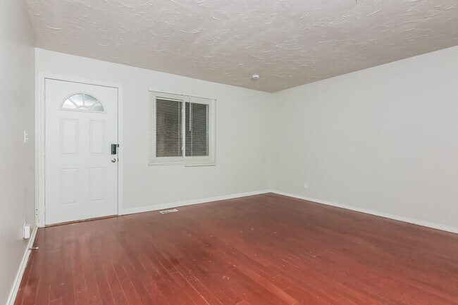 Building Photo - 8139 Barry Rd