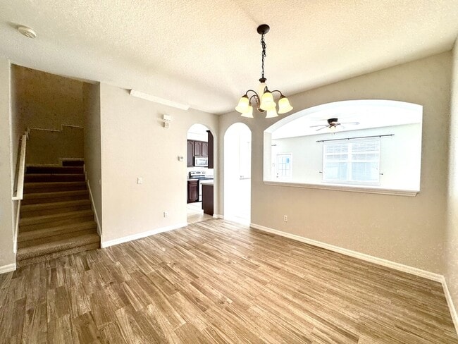 Building Photo - 13221 Silver Strand Falls Dr