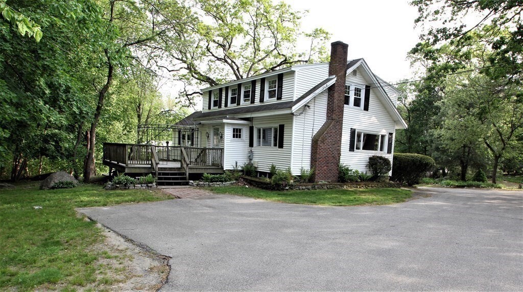 4 Concord St, North Reading, MA 01864 House Rental in North Reading