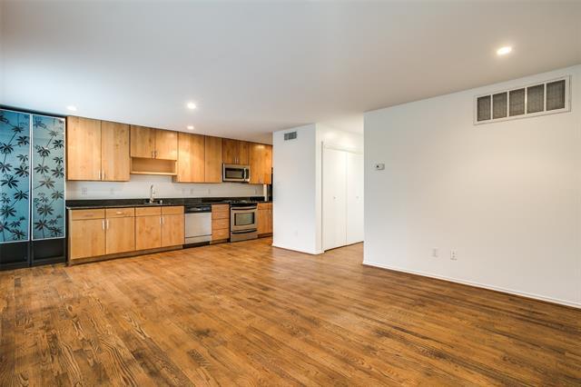 Building Photo - 4616 W Lovers Ln