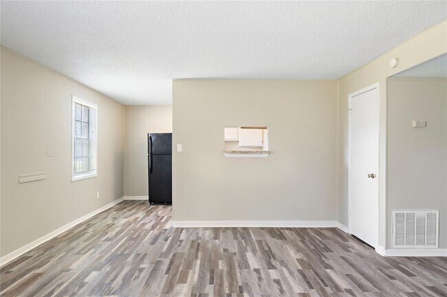 Building Photo - 1614 Vauthier St