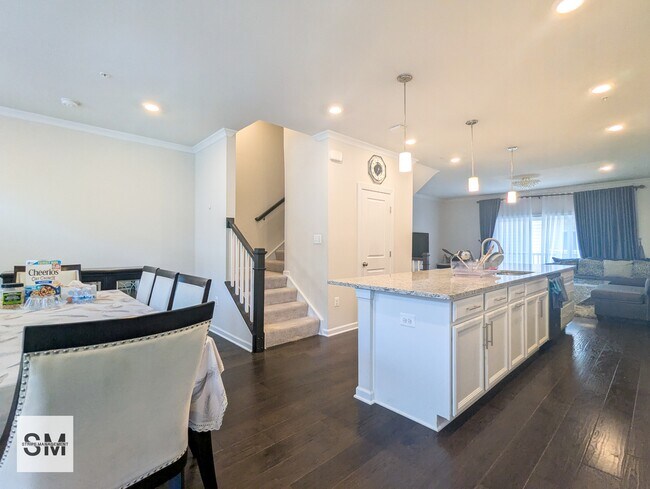 Foto del edificio - 4751 Cherokee St