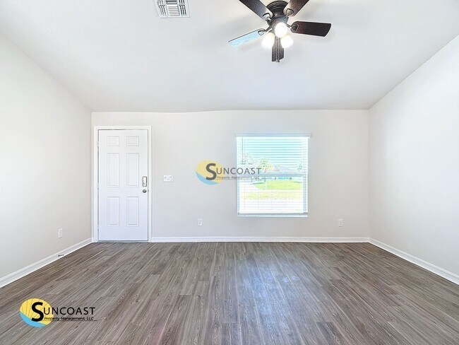 Building Photo - 22 Tropicana Parkway W