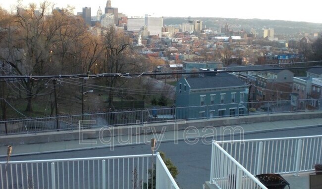 Foto del edificio - 154 Dorchester Ave
