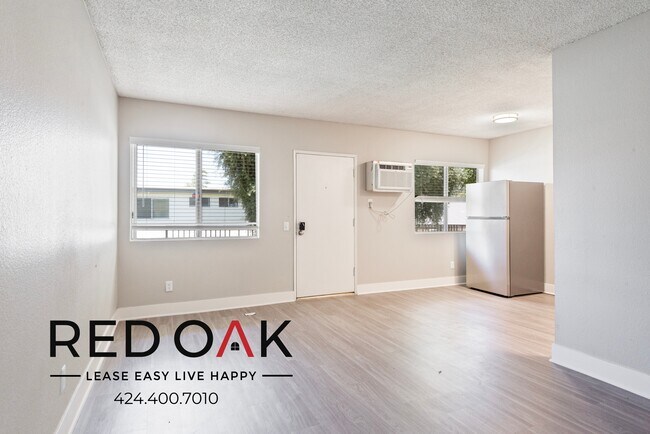 Foto del edificio - 13325 Heacock St