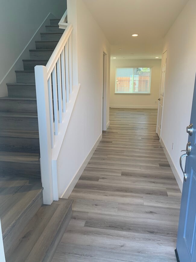 Building Photo - 5700 Winding Way