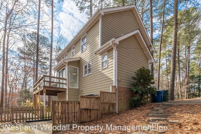 Building Photo - 11 Strawberry Ridge Ln