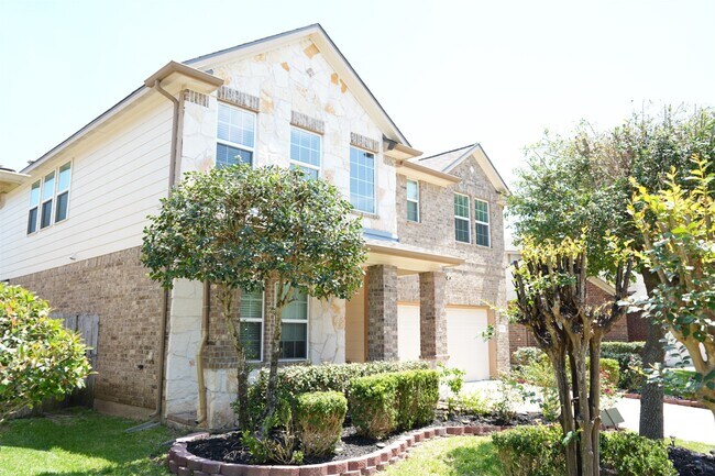 Building Photo - 6306 Bain Dr