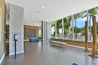 Building Photo - 2100 Park Ave
