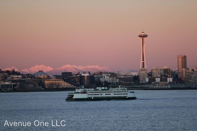 Building Photo - 1140 Alki Ave SW