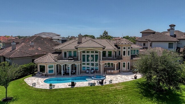 Foto del edificio - 5623 Waters Landing Ln