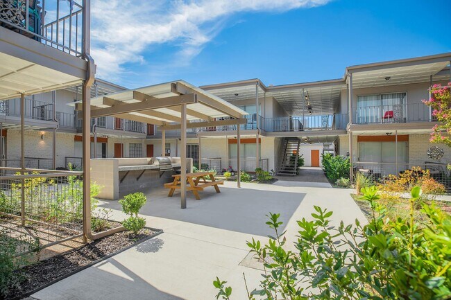 Foto del edificio - Eclipse Oak Lawn