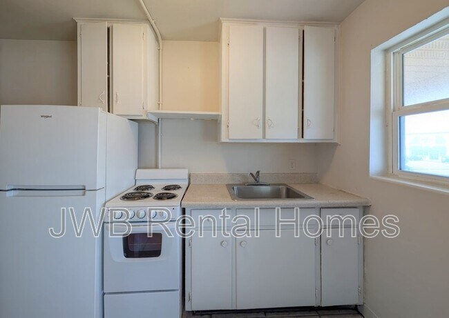 Foto del edificio - 227 15th Ave N