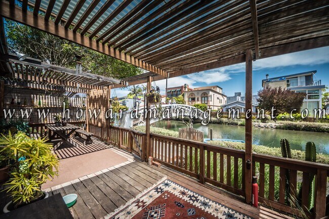 Foto del edificio - 02500ST