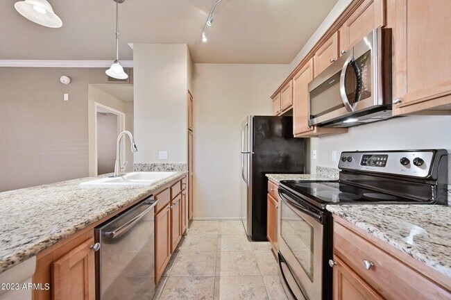 Building Photo - 7009 E Acoma Dr
