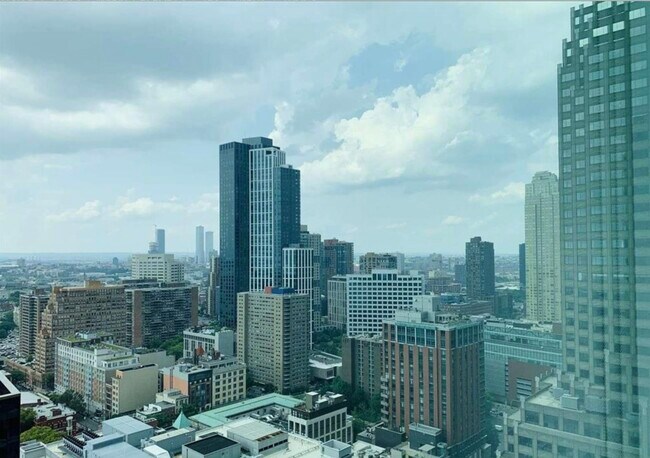 Foto del edificio - 77 Hudson St