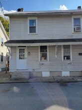 Building Photo - 372-374 Tolbert Ave