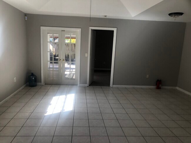 Foto del edificio - 4109 Eastridge Cir