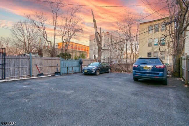 Foto del edificio - 178 N 16th St
