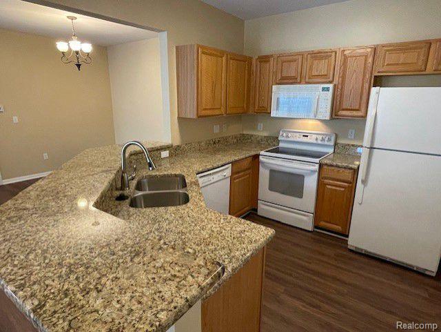 Foto del edificio - 13383 Forest Ridge Blvd