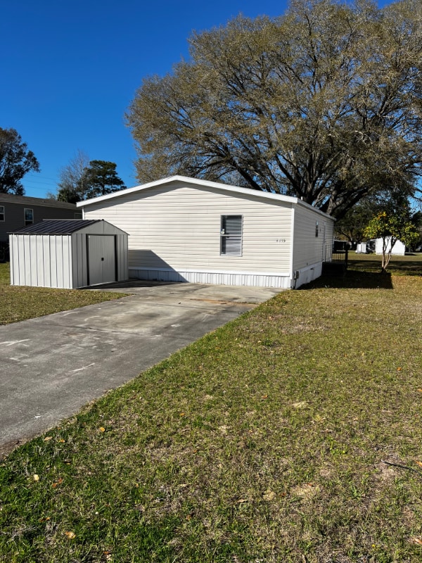 Building Photo - 6859 NE 1st Pl