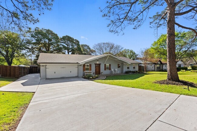 Foto del edificio - 3612 Grandview Dr