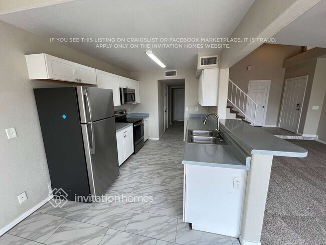 Foto del edificio - 5852 E Norwood St