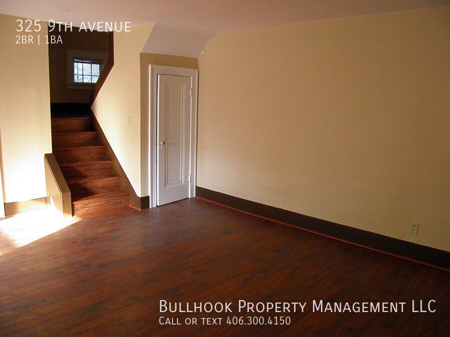 Primary Photo - 2 bedroom 1 bath apartment