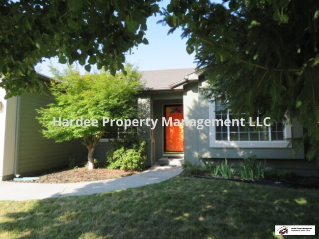 Foto del edificio - 6401 S Liveoak Pl