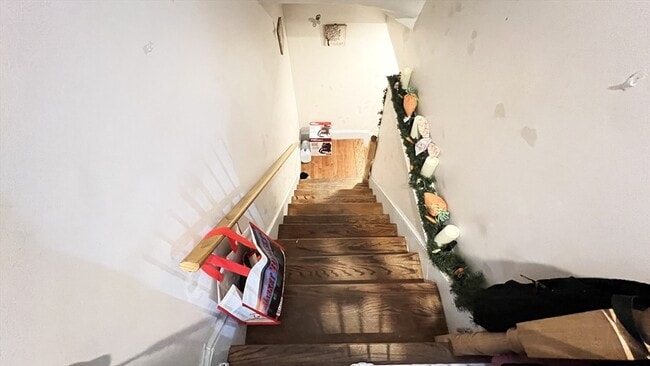 Building Photo - 3 Mill St Ct