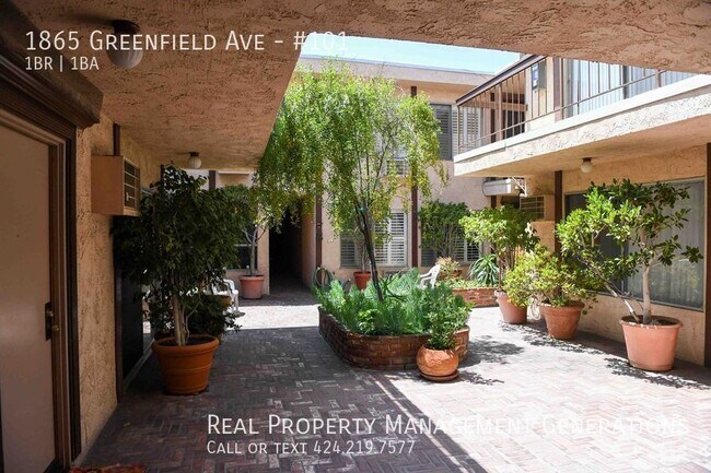 Foto del edificio - 1865 Greenfield Ave