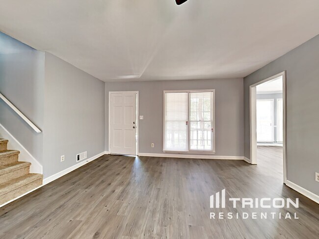 Building Photo - 91 Stratford Dr