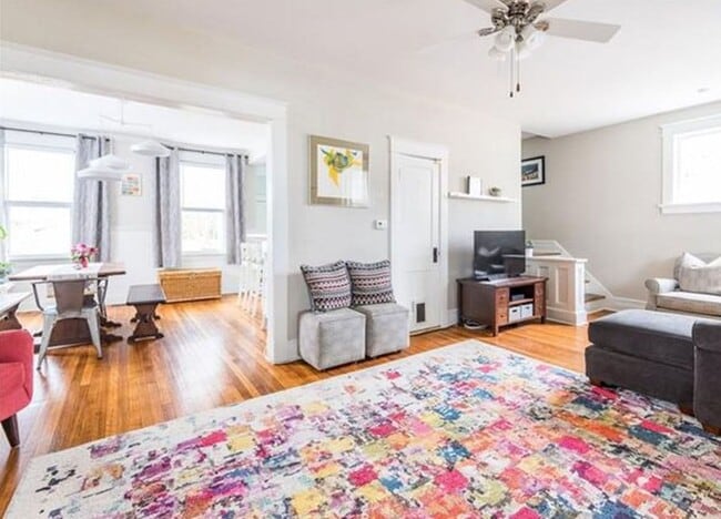 Building Photo - Beautiful 3 Bedroom Home in Historic Brook...