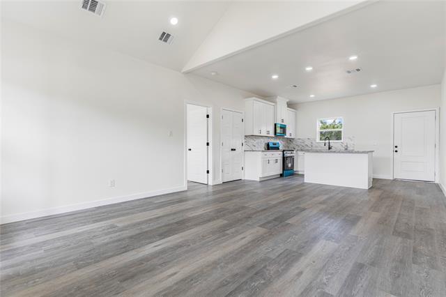 Foto del edificio - 3426 Sumac Dr