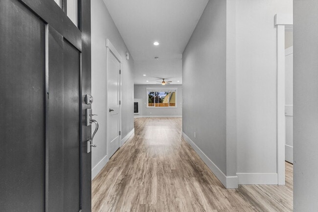 Building Photo - 1406 Natalie Ct