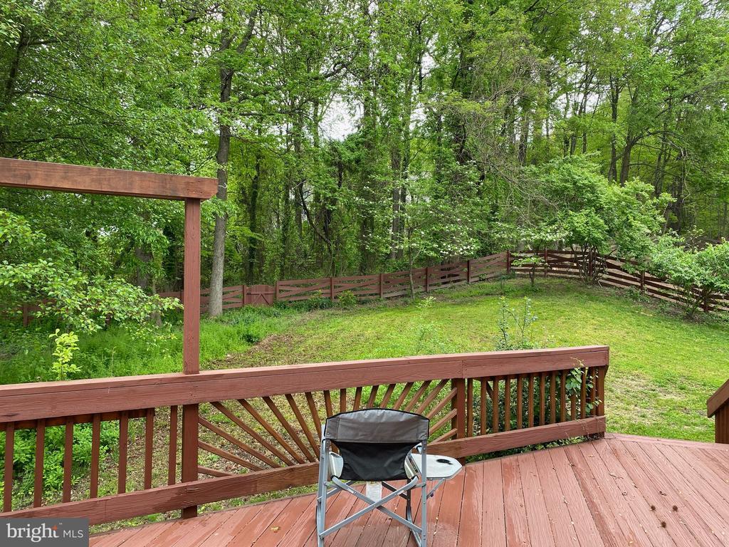 Foto del edificio - 8106 Gold Cup Ln