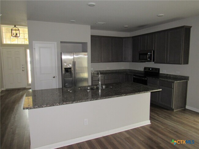 Building Photo - 10018 Kensley Rose Dr